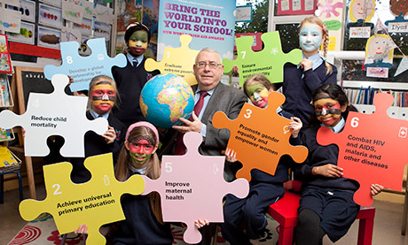 Minister Costello with pupils from George’s Hill National School, Dublin at the launch of the Our World Irish Aid Awards 2013. 